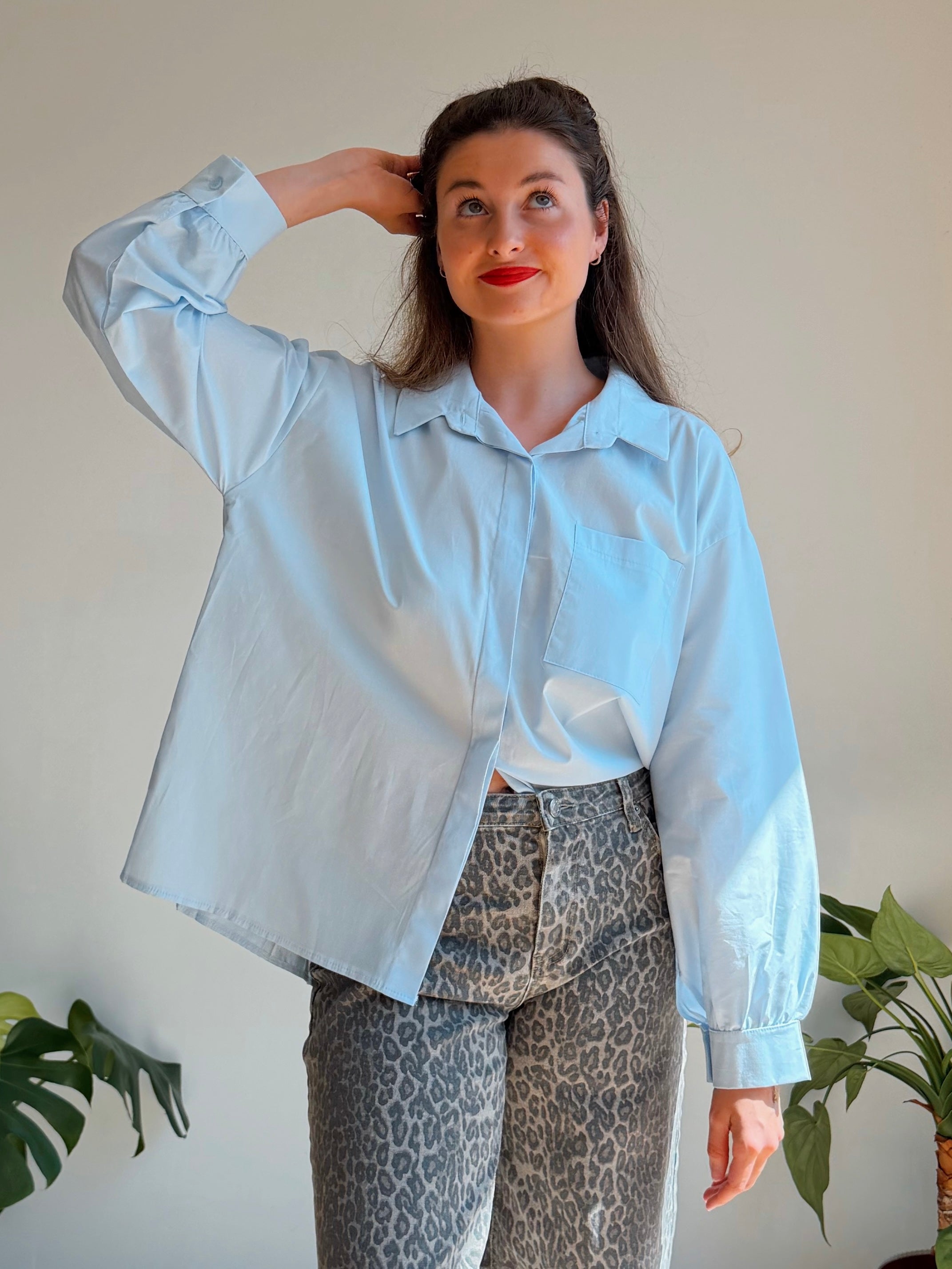 ESTEE BLOUSE LIGHT BLUE
