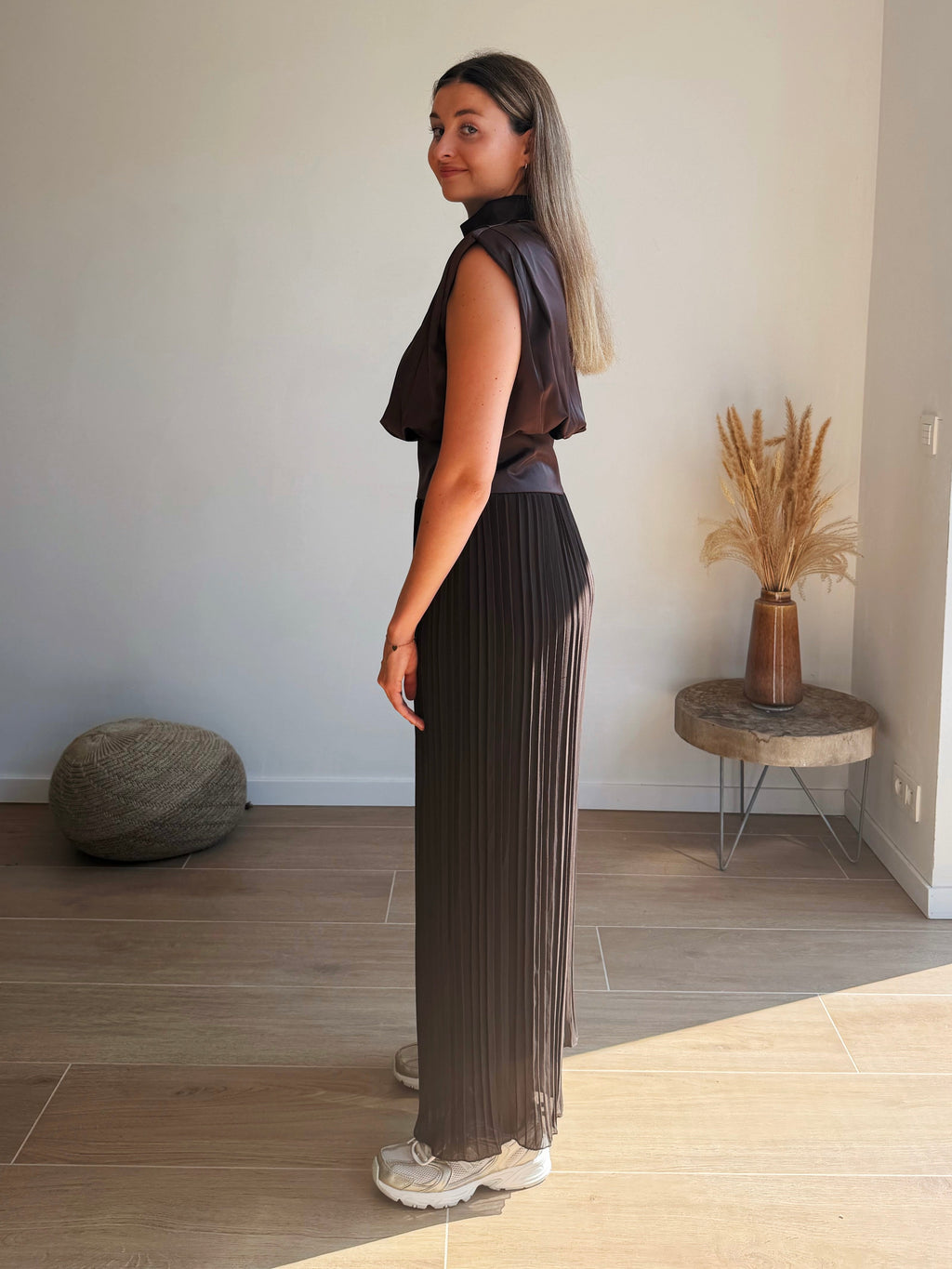 AVA PLISSÉ BROEK - BRUIN