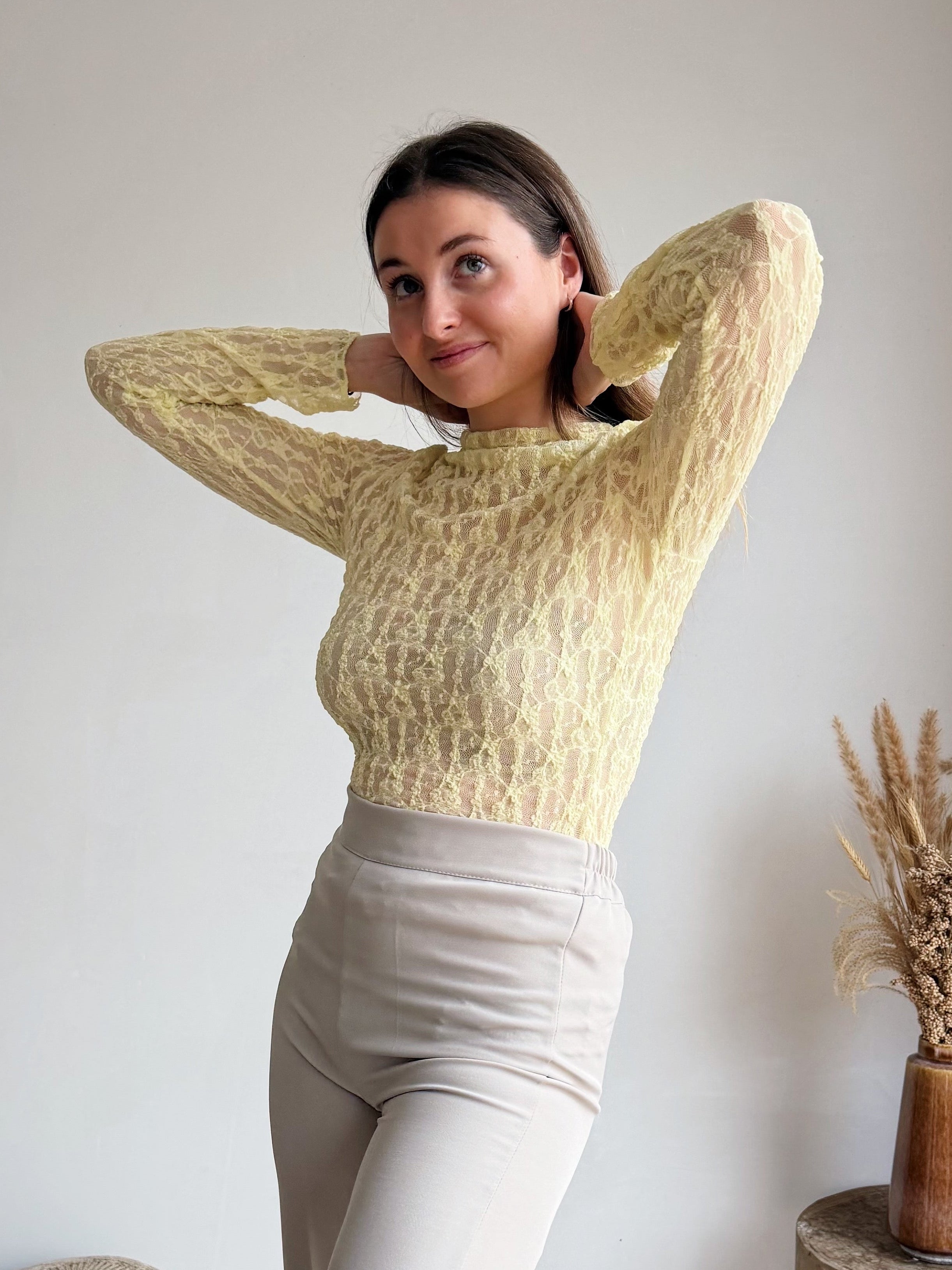 LACY TOP YELLOW