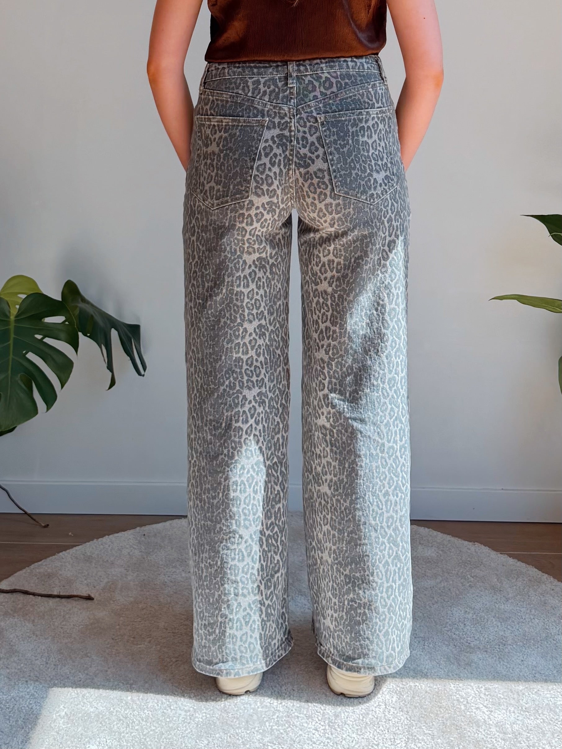 LEOPARD WIDE JEANS