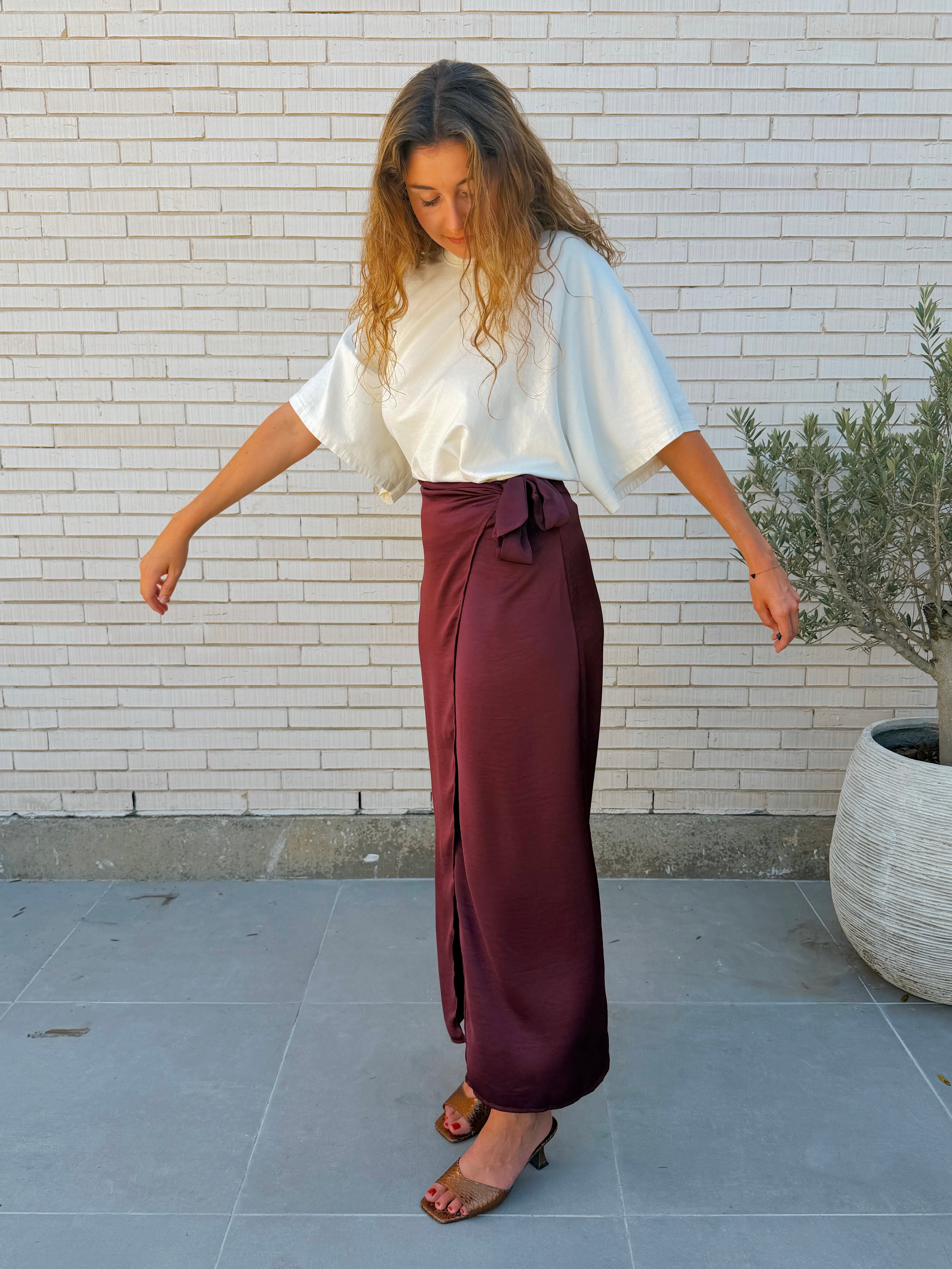 LUNA ROK - BURGUNDY