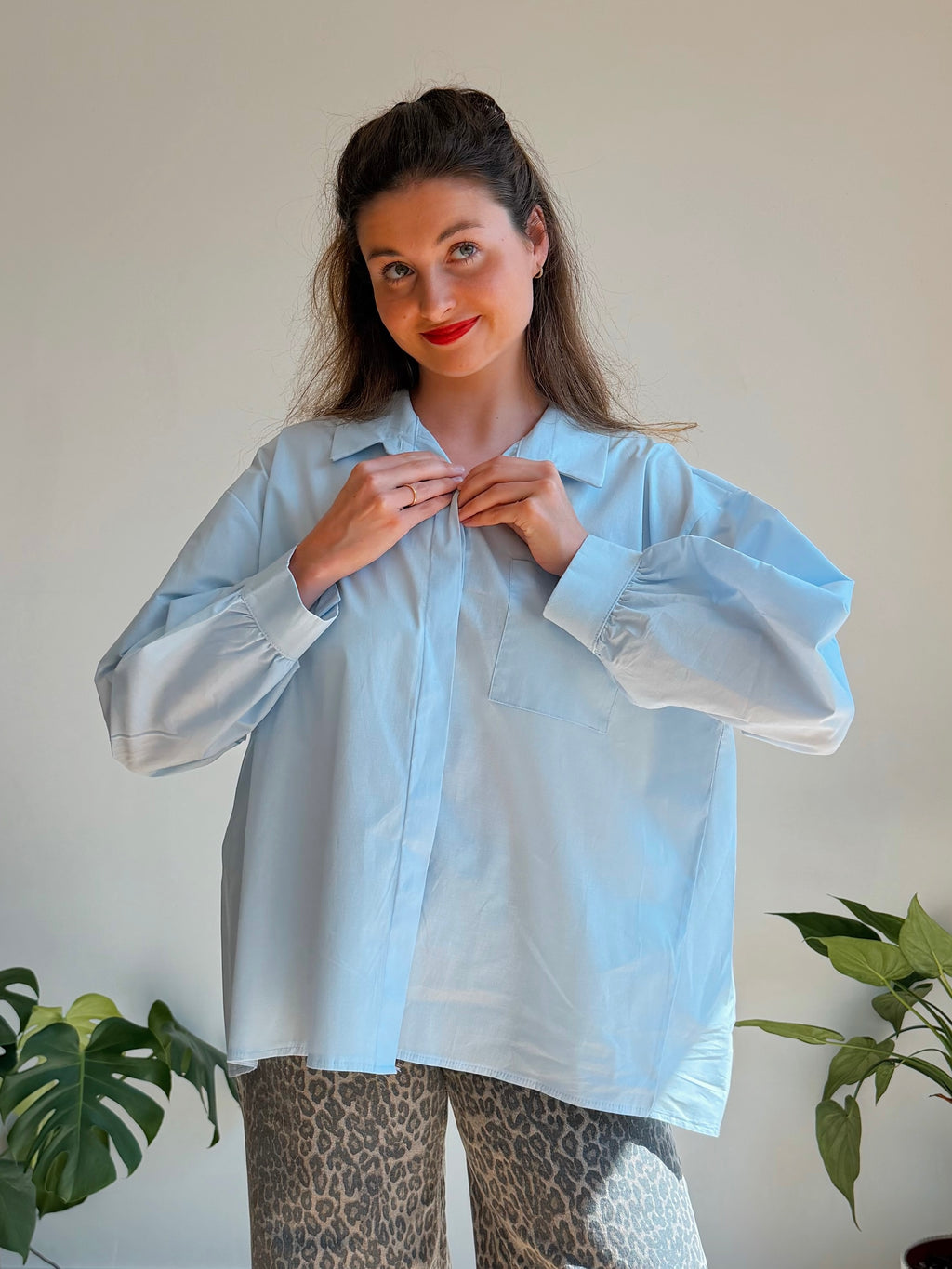 ESTEE BLOUSE LIGHT BLUE