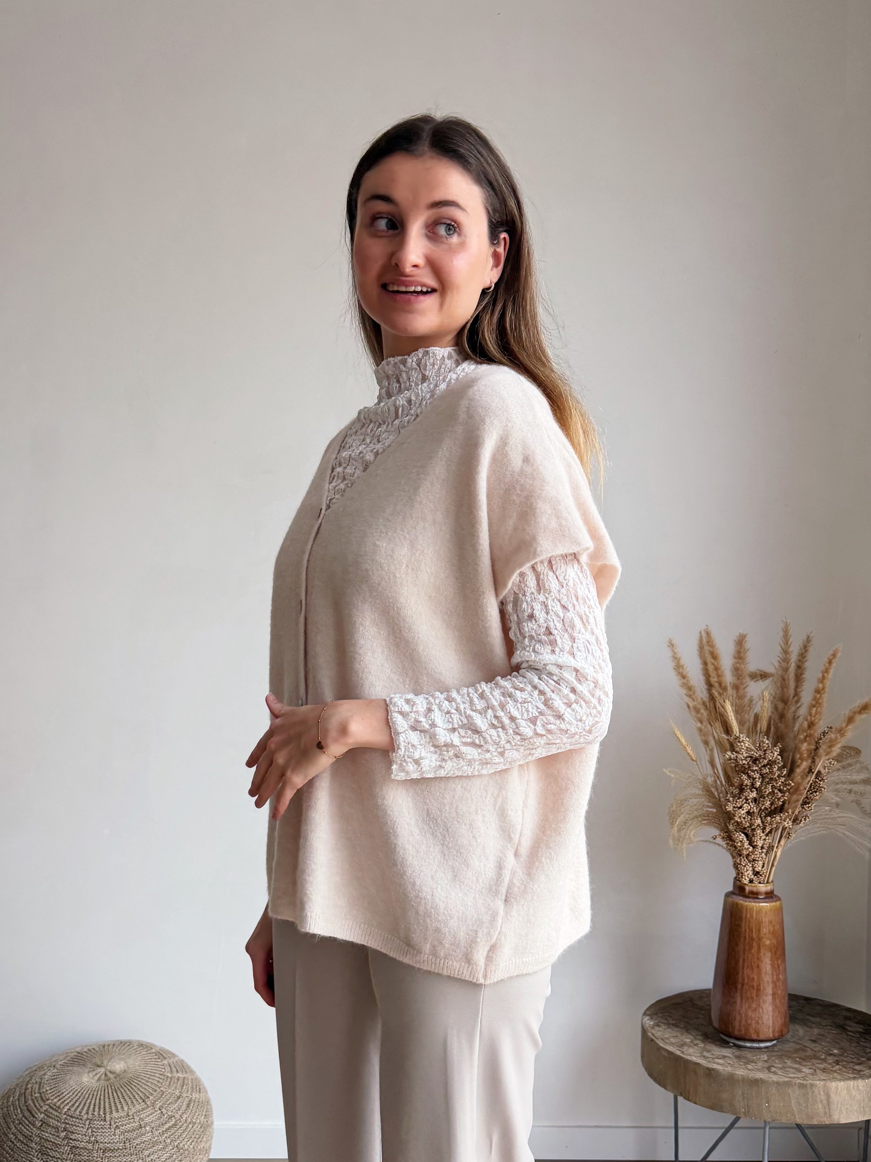 LUCY KNIT CARDIGAN BEIGE