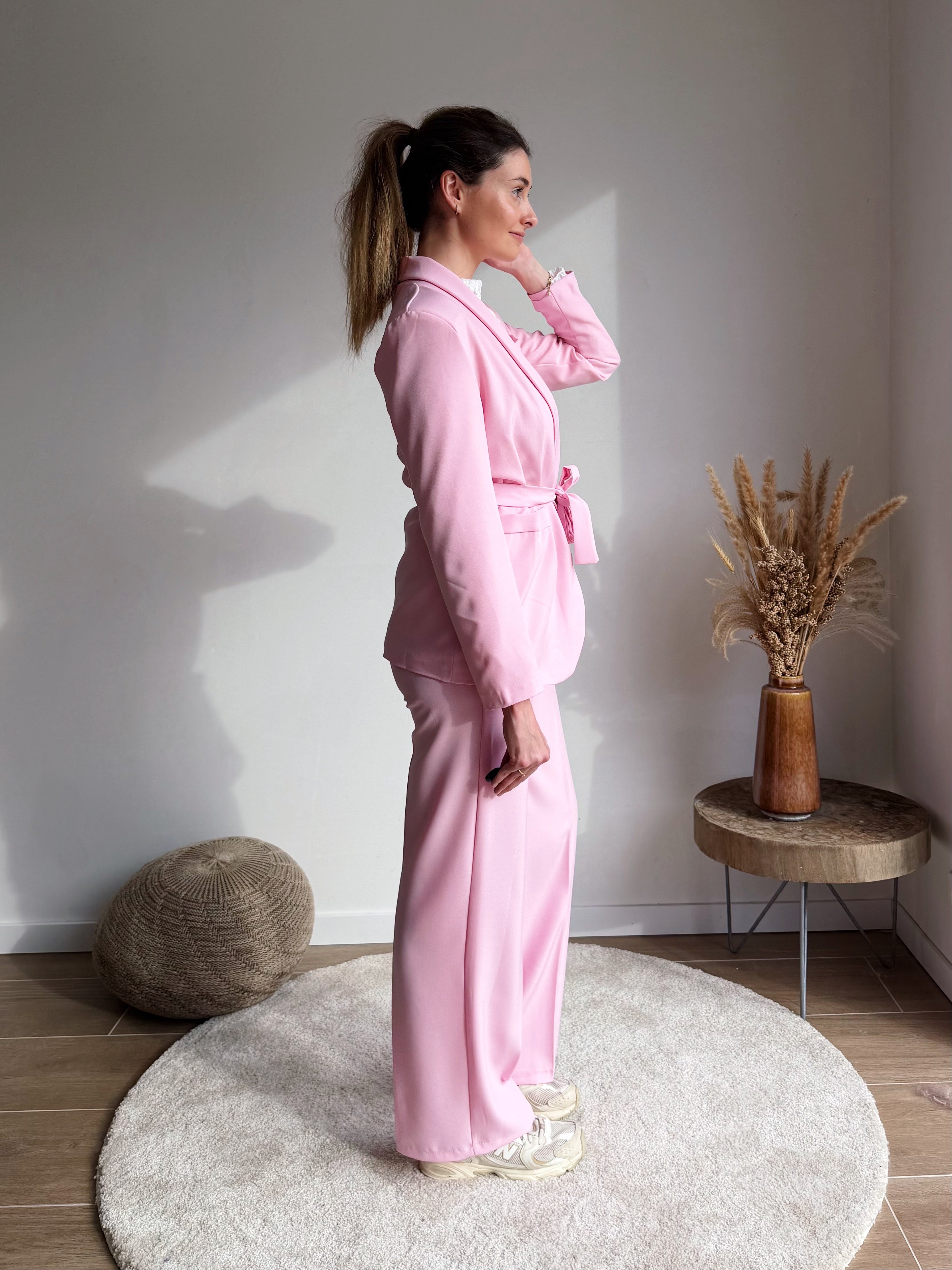 CELESTE SUIT LIGHT PINK