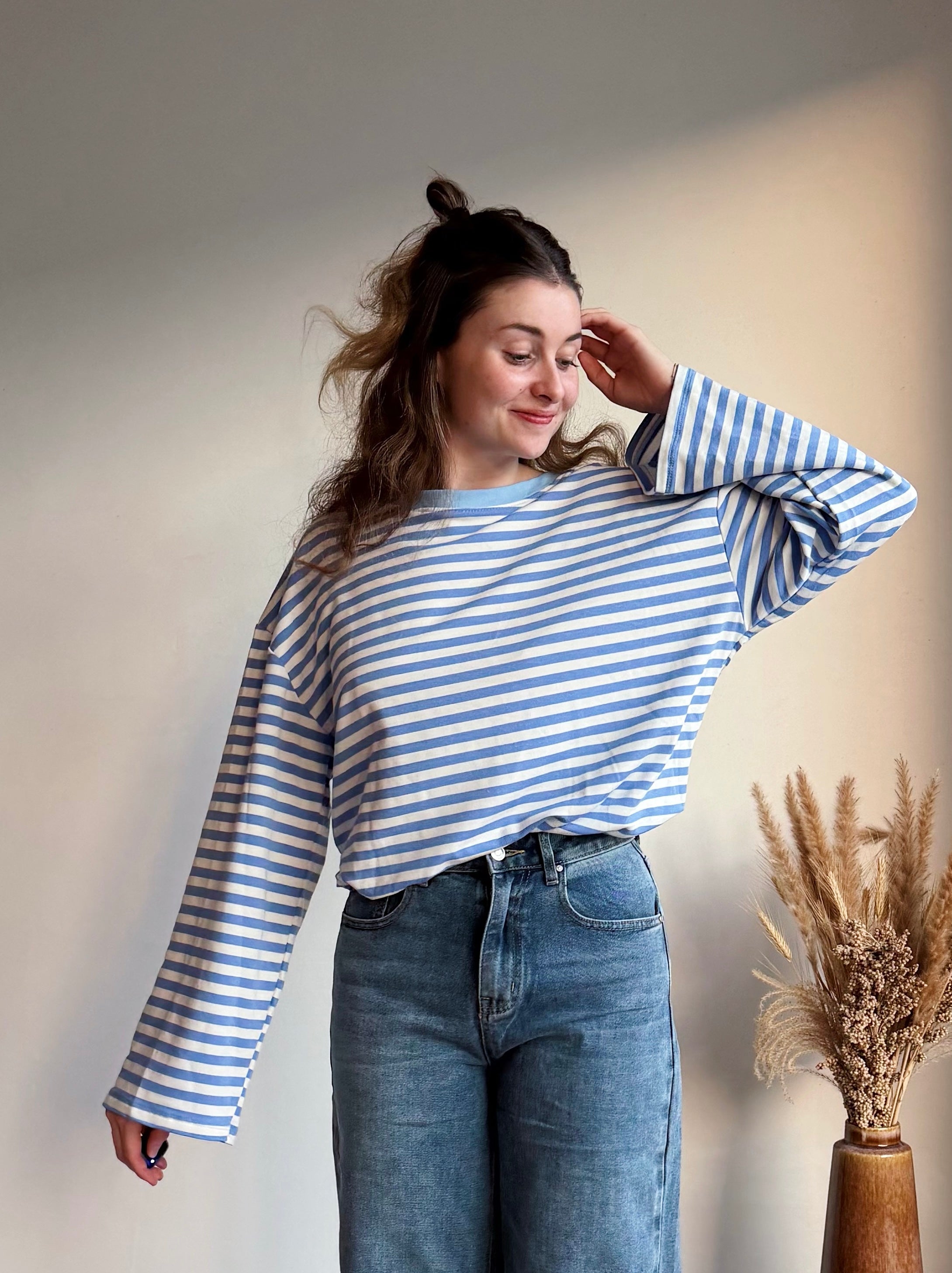 LEONIE STRIPED TOP BLUE
