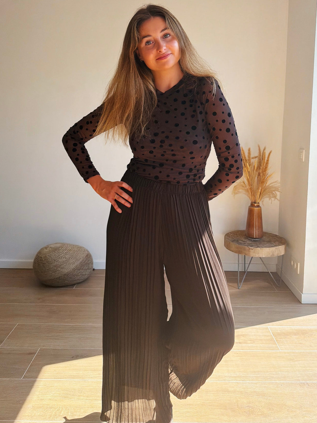 AVA PLISSÉ BROEK - BRUIN