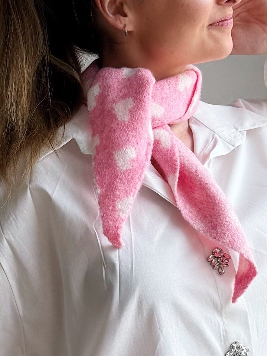 WRAP ME IN LOVE SCARF PINK