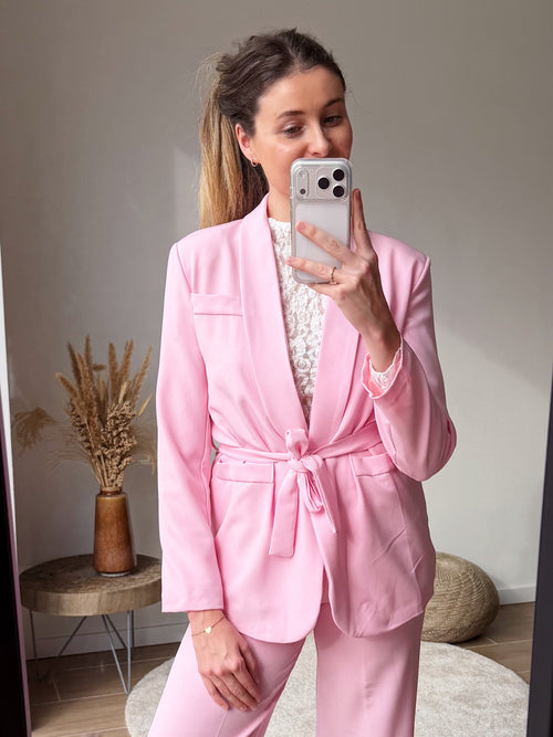 CELESTE SUIT LIGHT PINK